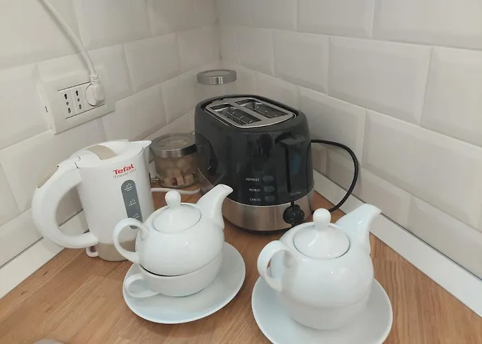 Moonlight River With Balcony Old Town 公寓 *