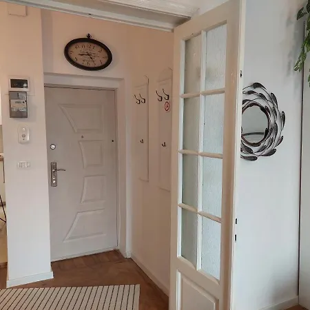 Moonlight River With Balcony Old Town Apartamento