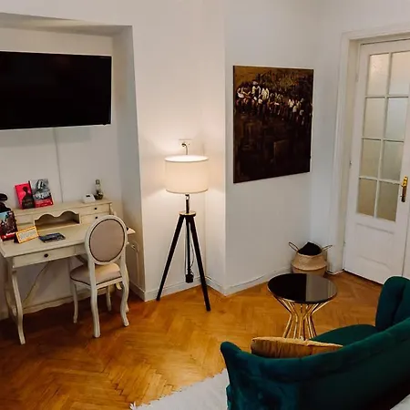 Apartment Moonlight River With Balcony Old Town *