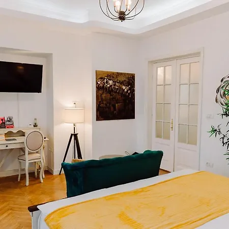 Appartamento Moonlight River With Balcony Old Town *