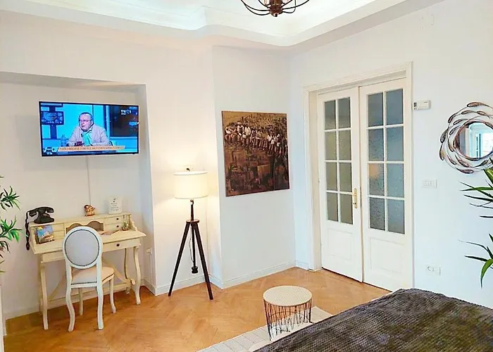 Apartament Moonlight River With Balcony Old Town *