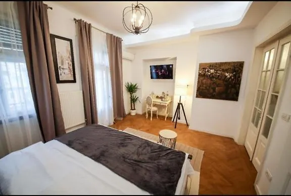 Moonlight River With Balcony Old Town Bucureşti