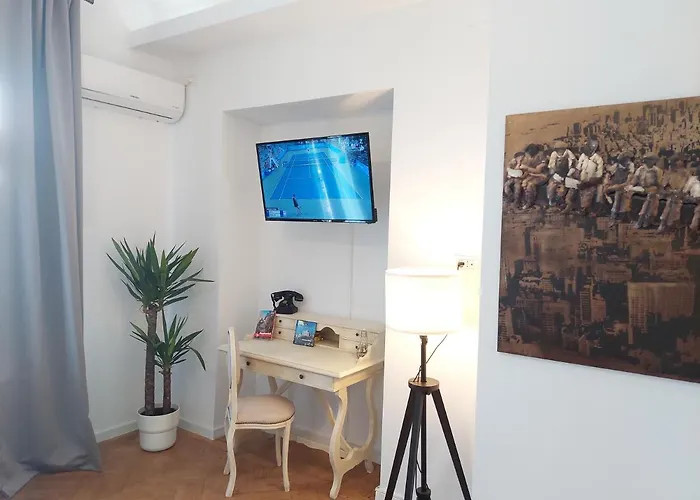 Moonlight River With Balcony Old Town Bucureşti