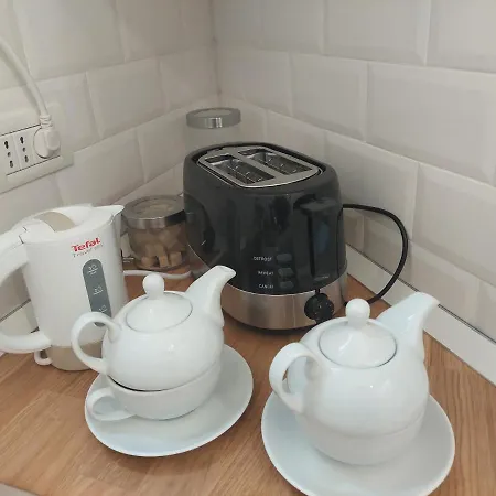 Moonlight River With Balcony Old Town Appartamento *